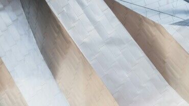 5 Best Uses of Metallic Epoxy Flooring